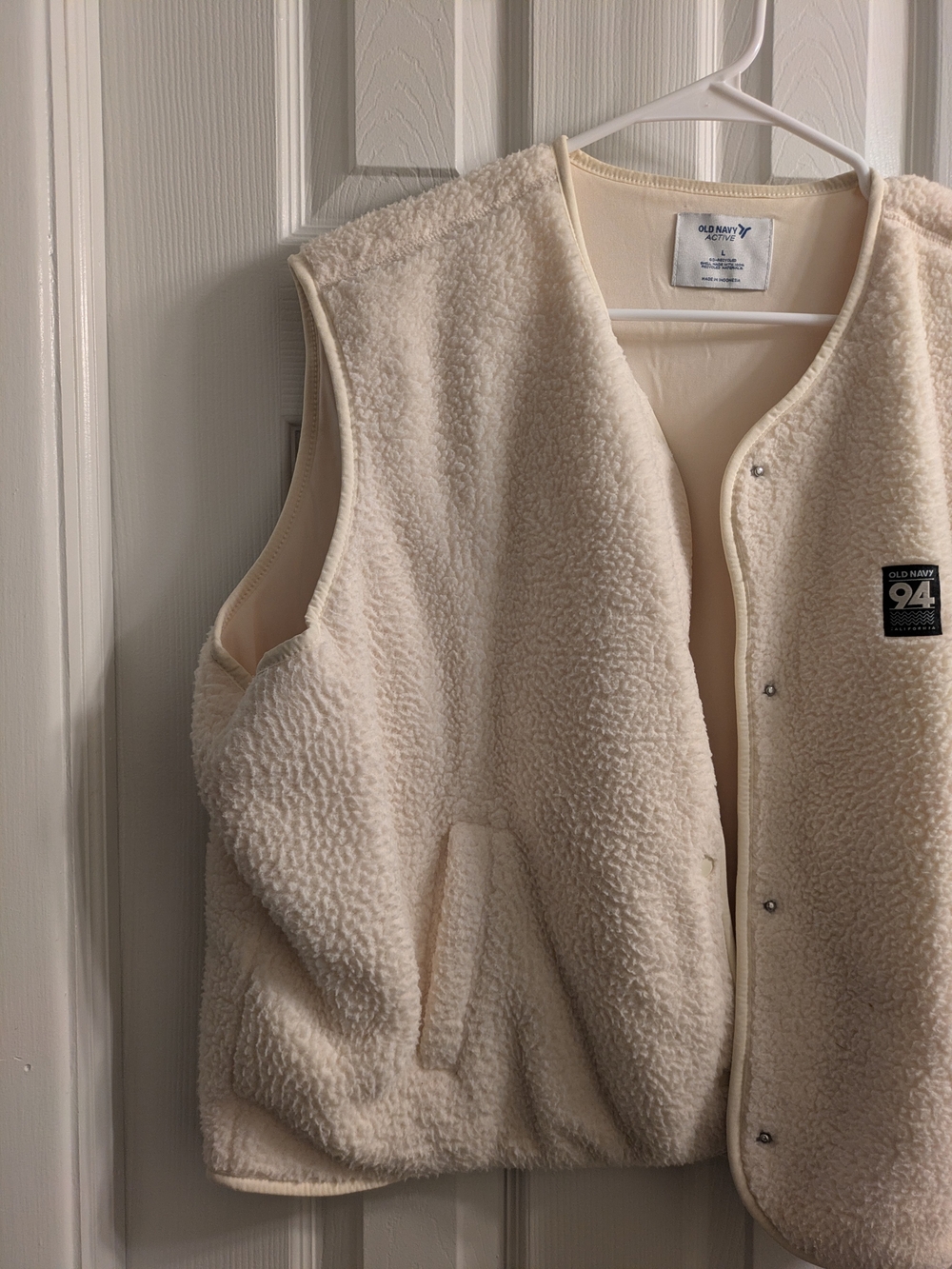 Old Navy Cream Sherpa Vest